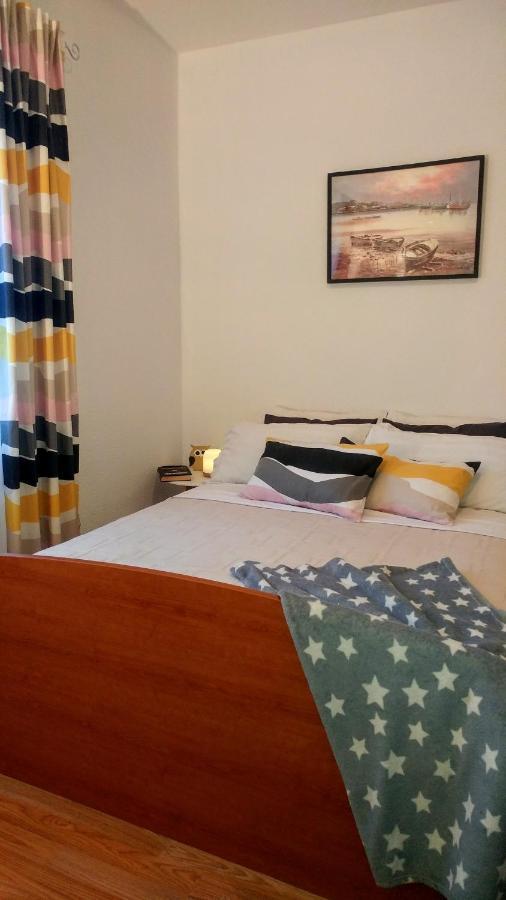 Apartments Pipi Пакоштане Екстер'єр фото