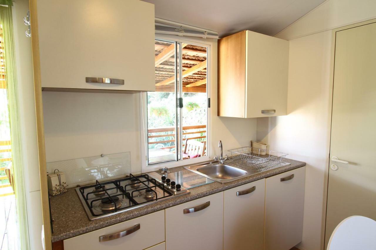 Apartments Pipi Пакоштане Екстер'єр фото